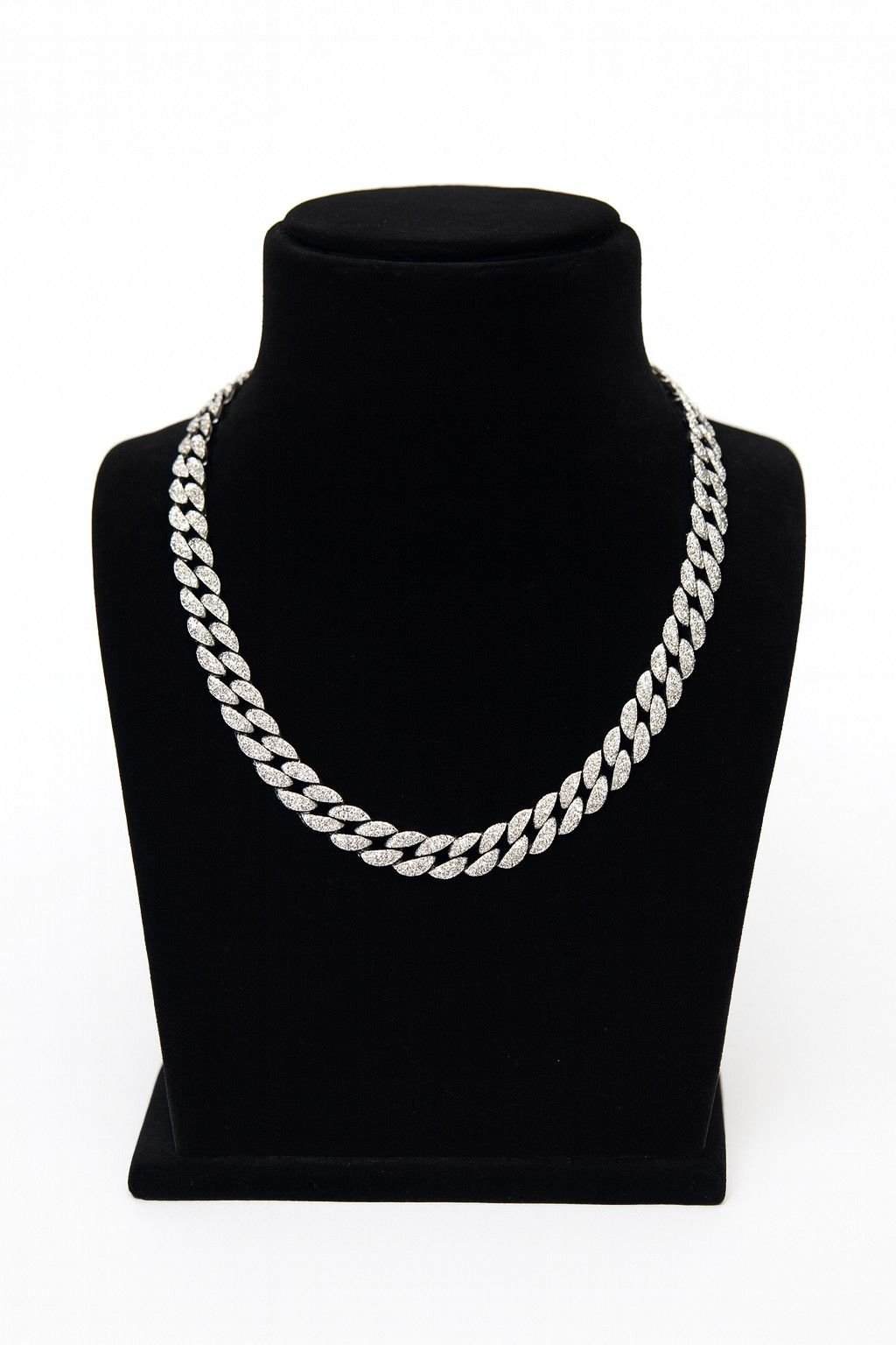 Men's Cuban Neckpiece