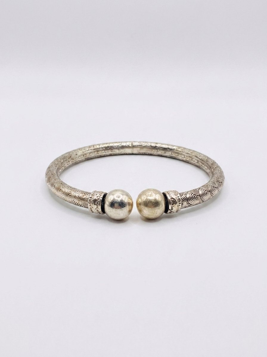 Classic Dual Bead Open Bracelet